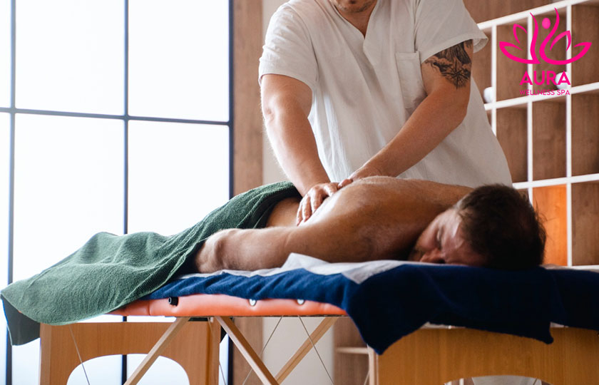 Full Body Massage for A Male Full Body Massage for A Male